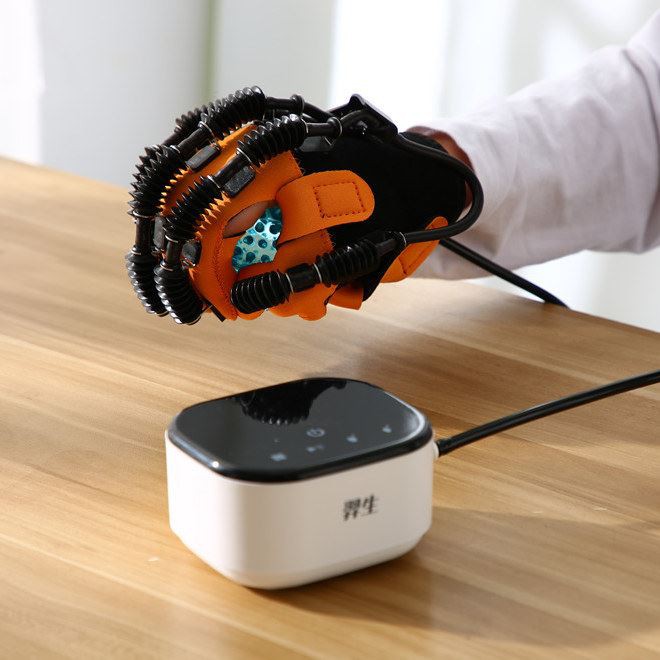 Robot rukavice za rehabilitaciju nakon ozljede leđne moždine