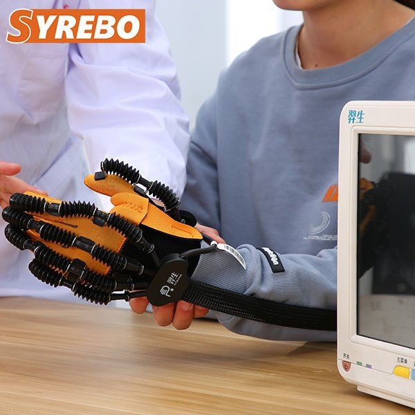 Mekana robotska rukavica za rehabilitaciju ruku